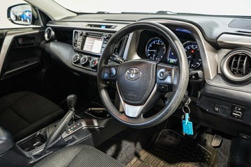 https://vehicle-cdn.autoleague.cloud/17009_11018956_9.jpg