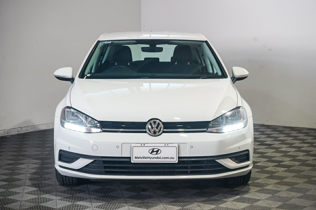 Volkswagen Golf image 3