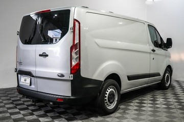 https://vehicle-cdn.autoleague.cloud/17009_11018962_7.jpg
