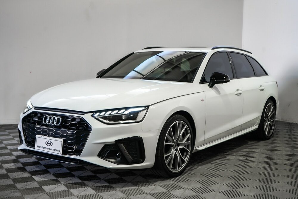 Audi A4 image 4