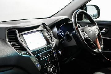 https://vehicle-cdn.autoleague.cloud/17009_11018984_17.jpg