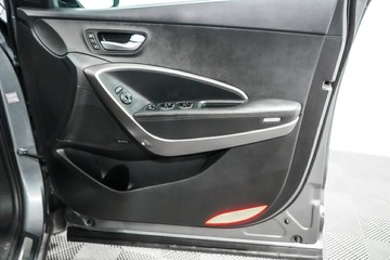 https://vehicle-cdn.autoleague.cloud/17009_11018984_19.jpg