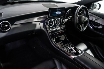 https://vehicle-cdn.autoleague.cloud/17009_11018991_17.jpg