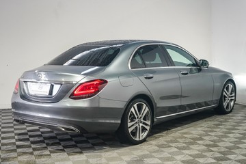 https://vehicle-cdn.autoleague.cloud/17009_11018991_7.jpg