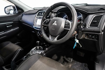 https://vehicle-cdn.autoleague.cloud/17009_11018993_11.jpg