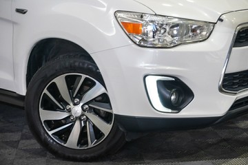 https://vehicle-cdn.autoleague.cloud/17009_11018993_2.jpg