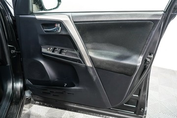 https://vehicle-cdn.autoleague.cloud/17009_11018994_12.jpg