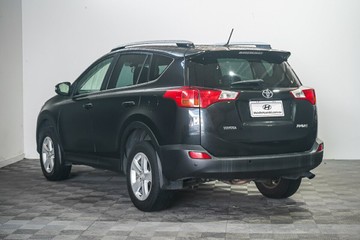 https://vehicle-cdn.autoleague.cloud/17009_11018994_6.jpg
