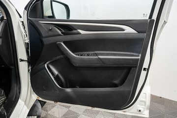 https://vehicle-cdn.autoleague.cloud/17009_11018997_11.jpg