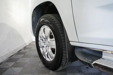 https://vehicle-cdn.autoleague.cloud/17009_11018997_5.jpg