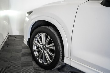 https://vehicle-cdn.autoleague.cloud/17009_11019003_6.jpg