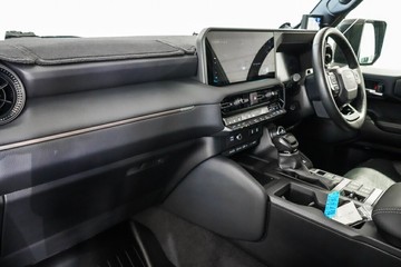 https://vehicle-cdn.autoleague.cloud/17009_11019008_12.jpg