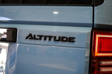 https://vehicle-cdn.autoleague.cloud/17009_11019008_9.jpg