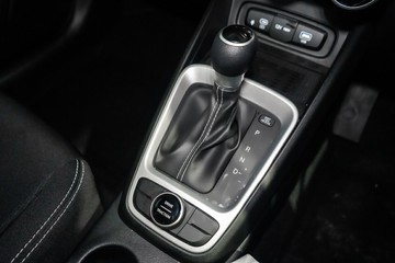 https://vehicle-cdn.autoleague.cloud/17009_11019013_19.jpg