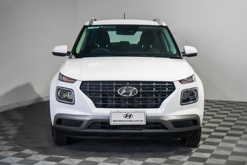 https://vehicle-cdn.autoleague.cloud/17009_11019013_3.jpg