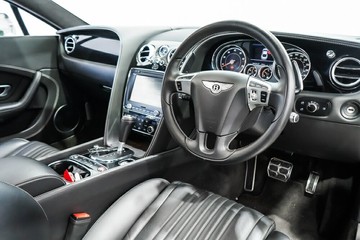 https://vehicle-cdn.autoleague.cloud/17009_11019017_12.jpg