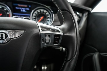 https://vehicle-cdn.autoleague.cloud/17009_11019017_15.jpg