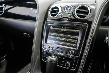 https://vehicle-cdn.autoleague.cloud/17009_11019017_17.jpg