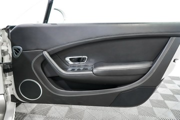 https://vehicle-cdn.autoleague.cloud/17009_11019017_20.jpg