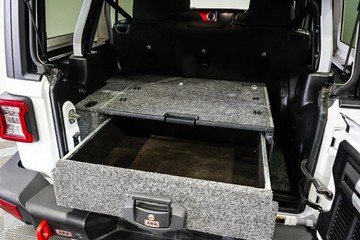 https://vehicle-cdn.autoleague.cloud/17009_11019018_11.jpg