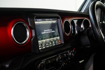 https://vehicle-cdn.autoleague.cloud/17009_11019018_20.jpg