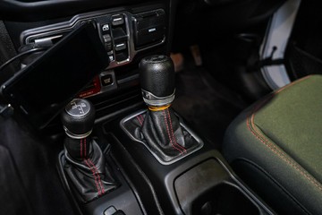 https://vehicle-cdn.autoleague.cloud/17009_11019018_21.jpg