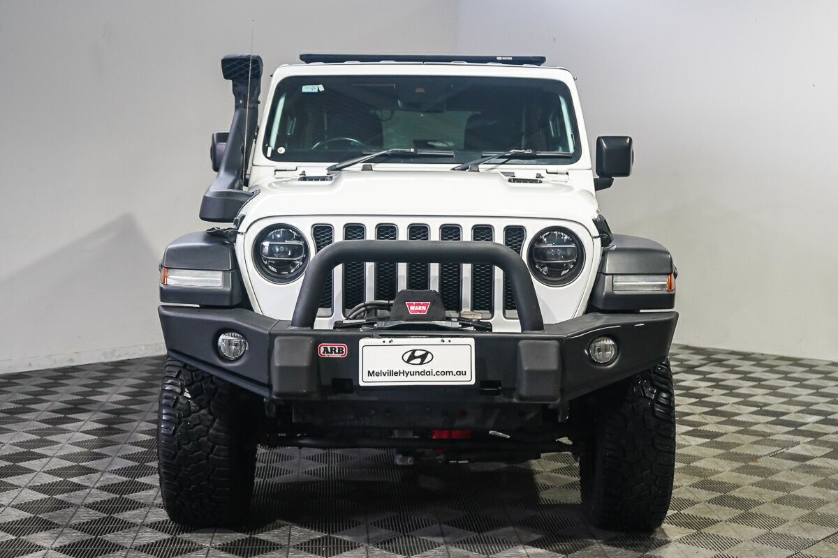 Jeep Wrangler image 3
