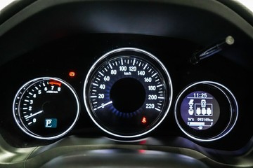 https://vehicle-cdn.autoleague.cloud/17009_11019028_13.jpg