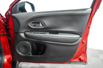 https://vehicle-cdn.autoleague.cloud/17009_11019028_15.jpg