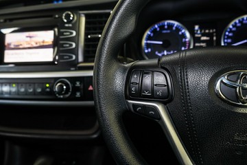 https://vehicle-cdn.autoleague.cloud/17009_11019032_13.jpg