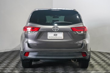 https://vehicle-cdn.autoleague.cloud/17009_11019032_6.jpg