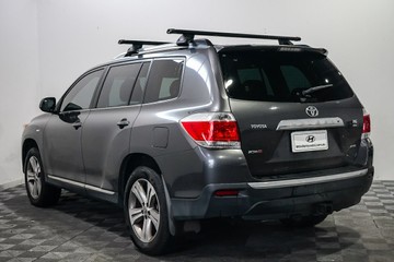 https://vehicle-cdn.autoleague.cloud/17009_11019036_5.jpg
