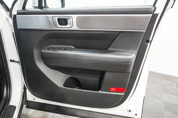 https://vehicle-cdn.autoleague.cloud/17009_11019038_10.jpg