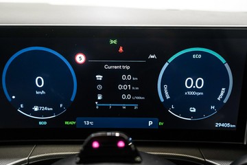 https://vehicle-cdn.autoleague.cloud/17009_11019038_18.jpg