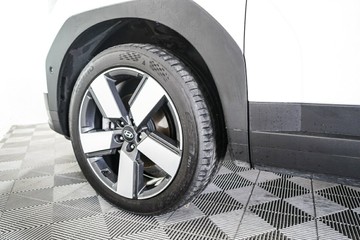 https://vehicle-cdn.autoleague.cloud/17009_11019038_21.jpg
