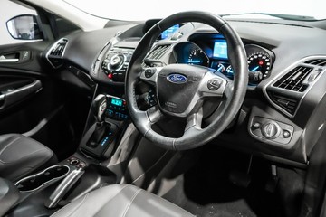 https://vehicle-cdn.autoleague.cloud/17009_11019039_12.jpg
