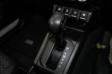 https://vehicle-cdn.autoleague.cloud/17009_11019045_18.jpg