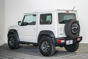 https://vehicle-cdn.autoleague.cloud/17009_11019045_5.jpg