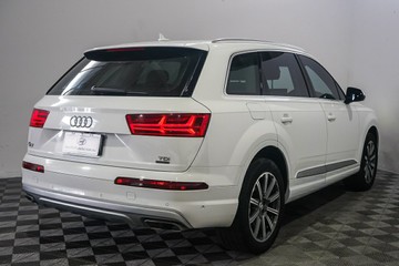 https://vehicle-cdn.autoleague.cloud/17009_11019048_8.jpg