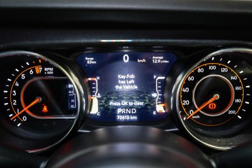 https://vehicle-cdn.autoleague.cloud/17009_11019052_15.jpg