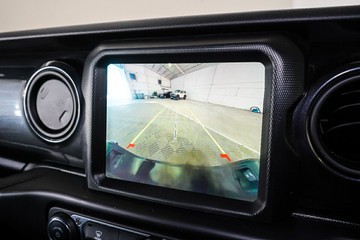 https://vehicle-cdn.autoleague.cloud/17009_11019052_18.jpg