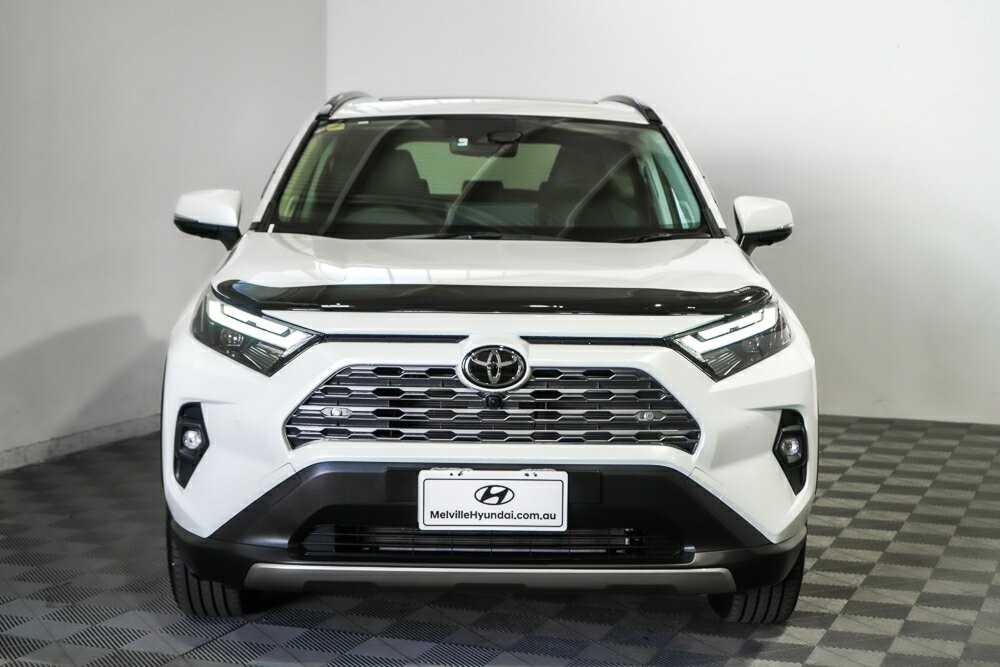 Toyota Rav4 image 3