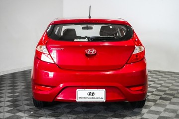 https://vehicle-cdn.autoleague.cloud/17009_11019060_8.jpg