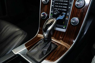 https://vehicle-cdn.autoleague.cloud/17009_11019064_16.jpg