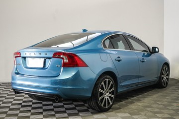 https://vehicle-cdn.autoleague.cloud/17009_11019064_6.jpg