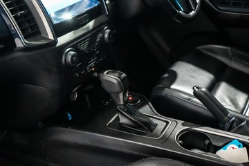 https://vehicle-cdn.autoleague.cloud/17009_11019066_18.jpg