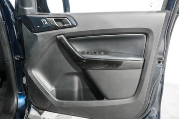 https://vehicle-cdn.autoleague.cloud/17009_11019066_23.jpg