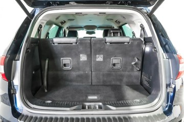https://vehicle-cdn.autoleague.cloud/17009_11019066_9.jpg