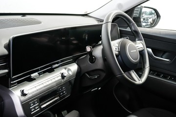 https://vehicle-cdn.autoleague.cloud/17009_11019070_21.jpg