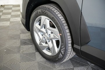 https://vehicle-cdn.autoleague.cloud/17009_11019070_6.jpg